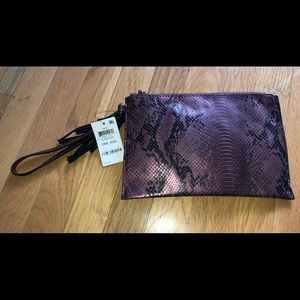 NEW WITH TAGS INC MADIERA WRISTLET